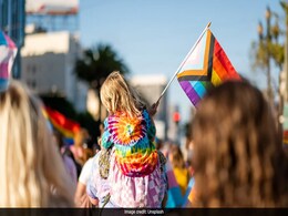 Sydney Council's Ban On Same-Sex Parenting Books In Libraries Sparks Uproar Sydney Council's Ban On Same-Sex Parenting Books In Libraries Sparks Uproar