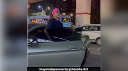 दिल्लीच्या 'वडा पाव गर्ल' चंद्रिकाने घेतली 75 लाखांची आलिशान कार? Video Viral