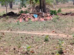 छत्तीसगढ़ में नक्सलियों ने ग्रामीण की हत्या कर दफना दिया था शव, सालभर बाद पुलिस ने ऐसे खोज निकाला 