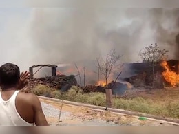 शॉर्ट सर्किट से लगी भीषण आग, 9 परिवारों का उजड़ा आशियाना, दाने-दाने के मुहताज हुए लोग शॉर्ट सर्किट से लगी भीषण आग, 9 परिवारों का उजड़ा आशियाना, दाने-दाने के मुहताज हुए लोग