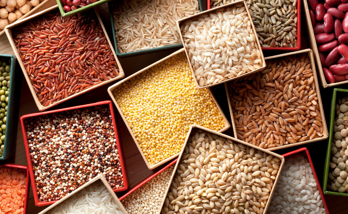 The post features a series of easy millet recipes posted in picture messages