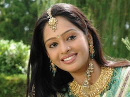 पृथ्वीराज चौहान की 'संयोगिता' का 18 साल में बदल गया है लुक, अब देख पहचान नहीं पाए फैन्स, बोले- ये वही सिंपल लड़की है