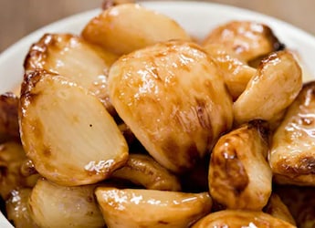 Cooking Tips: 5 Amazing Ways To Cook With Roasted Garlic Cooking Tips: 5 Amazing Ways To Cook With Roasted Garlic