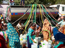 Delhi's Water Shortage Continues, BJP And AAP Accuse Each Other Of Lying Delhi's Water Shortage Continues, BJP And AAP Accuse Each Other Of Lying
