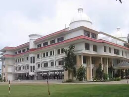 NDTV की मुहिम लाई रंग: शिक्षा माफियाओं को ज्यादा फीस वसूलना पड़ा भारी, अब लौटाने पड़ेंगे 81 करोड़ रुपये NDTV की मुहिम लाई रंग: शिक्षा माफियाओं को ज्यादा फीस वसूलना पड़ा भारी, अब लौटाने पड़ेंगे 81 करोड़ रुपये