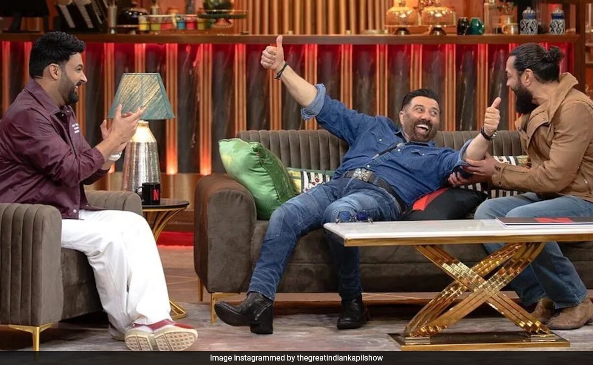 Sunny And Bobby Deol's Viral-Worthy BTS Pics With Kapil Sharma And Team