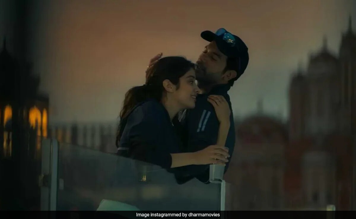 <i>Mr & Mrs Mahi</i> Song <i>Roya Jab Tu</i>: Janhvi Kapoor-Rajkummar Rao And Their Story Of Heartbreak