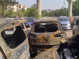 16 Cars Gutted In East Delhi Fire, 5 Shops Damaged In Chandni Chowk Blaze 16 Cars Gutted In East Delhi Fire, 5 Shops Damaged In Chandni Chowk Blaze