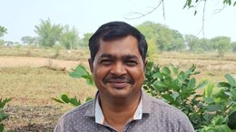 कभी थे 14 लाख के इनामी नक्सली, अब हाथ में है कलम, सरेंडर करने के बाद पास की 10वीं बोर्ड की परीक्षा