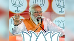 Video : PM मोदींचे कटआऊट निवडणूक आयोगानं हटवले, शिवाजी पार्क परिसरात मोठी कारवाई