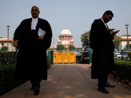 Rohini Court Bans Public From Wearing Lawyer-Like Attire In Complex Rohini Court Bans Public From Wearing Lawyer-Like Attire In Complex