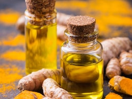 डैंड्रफ की समस्या से हैं परेशान तो काम आ सकता है इस चीज का तेल, इन समस्याओं में भी है मददगार डैंड्रफ की समस्या से हैं परेशान तो काम आ सकता है इस चीज का तेल, इन समस्याओं में भी है मददगार