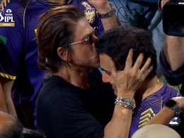 Watch: Shah Rukh Khan, Gautam Gambhir's Post-Match Moment Leaves Social Media In Awe Watch: Shah Rukh Khan, Gautam Gambhir's Post-Match Moment Leaves Social Media In Awe