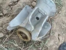 Chhattisgarh: &lsquo;प्रेशर&rsquo; बम की चपेट में आया 10 वर्षीय लड़का, बाढ़ की वजह से समय पर नहीं पहुंच पाया अस्पताल, हुई मौत