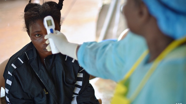 Ebola Outbreak In South Africa Kills 65: How Does The Disease Spread?