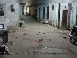 Rajasthan News: जयुपर में दो समुदाय में पथराव, 4 थाने की फोर्स पहुंचकर स्थिति को किया काबू