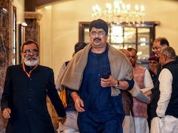 राजा भैया और भानवी सिंह के विवाद के बीच हुई बेटे की एंट्री, एक्स पर पोस्ट कर कही ये बात राजा भैया और भानवी सिंह के विवाद के बीच हुई बेटे की एंट्री, एक्स पर पोस्ट कर कही ये बात