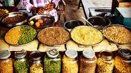 OMG-Worthy Street Food Places You Have To Try In Kolkata