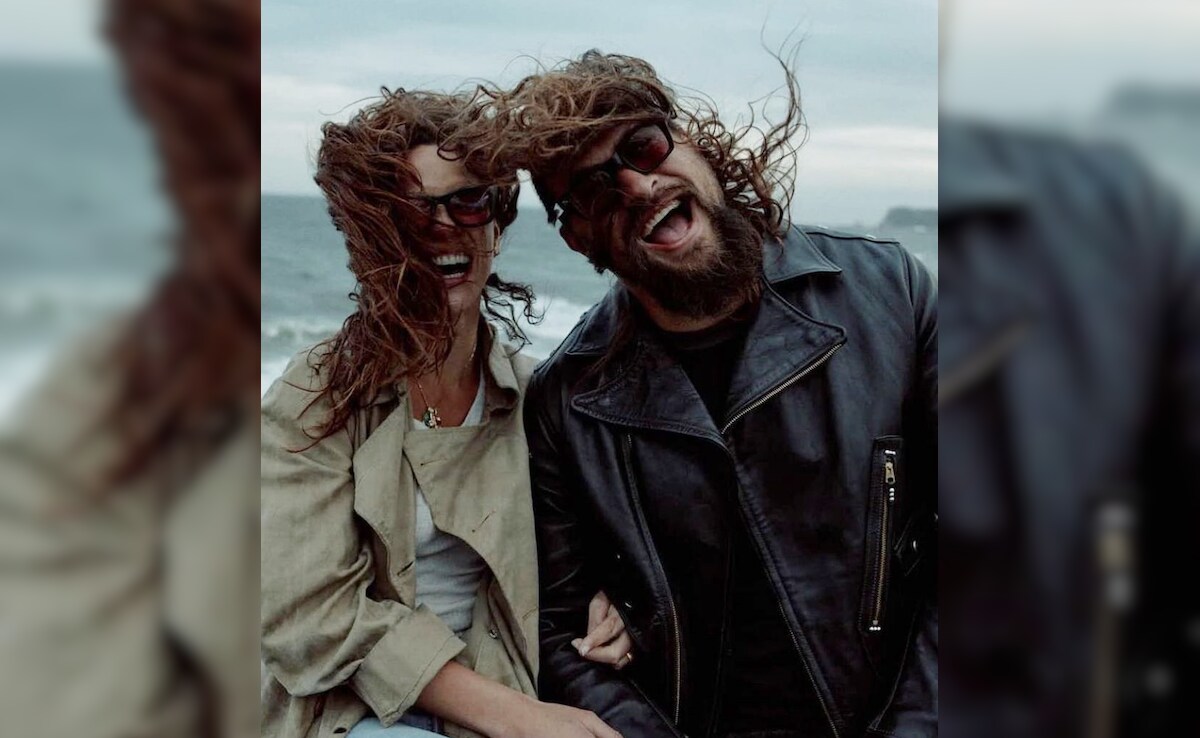 <i>Aquaman</i> Star Jason Momoa Makes It Instagram Official With Adria Arjona