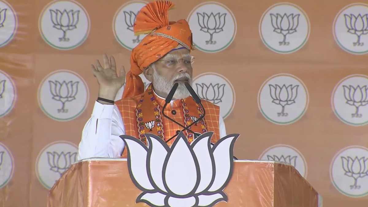 कांग्रेस तुष्टिकरण के दलदल में धंस चुकी है, धार में पीएम मोदी ने बताया क्यों वे 400 सीटें मांग रहे हैं