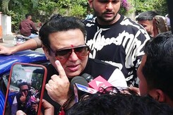 Actor-Politician Govinda, His Wife Sunita Ahuja Cast Their Votes In Mumbai Actor-Politician Govinda, His Wife Sunita Ahuja Cast Their Votes In Mumbai