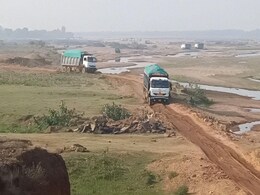 Farmer's Murder In Madhya Pradesh, Allegedly By Sand Mafia, Sparks Tension Farmer's Murder In Madhya Pradesh, Allegedly By Sand Mafia, Sparks Tension