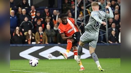 Elijah Adebayo Rescues Struggling Luton In Draw Against Everton
