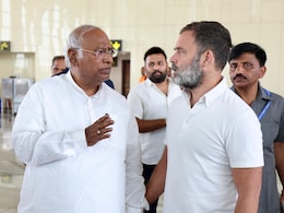 जम्मू-कश्मीर : नेशनल कॉन्फ्रेंस के साथ मतभेद दूर करने में जुटी कांग्रेस, फारूक अब्दुल्ला से मिलेंगे केसी वेणुगोपाल जम्मू-कश्मीर : नेशनल कॉन्फ्रेंस के साथ मतभेद दूर करने में जुटी कांग्रेस, फारूक अब्दुल्ला से मिलेंगे केसी वेणुगोपाल