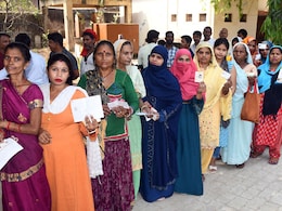 लोकसभा चुनाव: 5वें चरण में 49 सीटों पर वोटिंग जारी, इन हॉट सीटों पर रहेगी नजर लोकसभा चुनाव: 5वें चरण में 49 सीटों पर वोटिंग जारी, इन हॉट सीटों पर रहेगी नजर