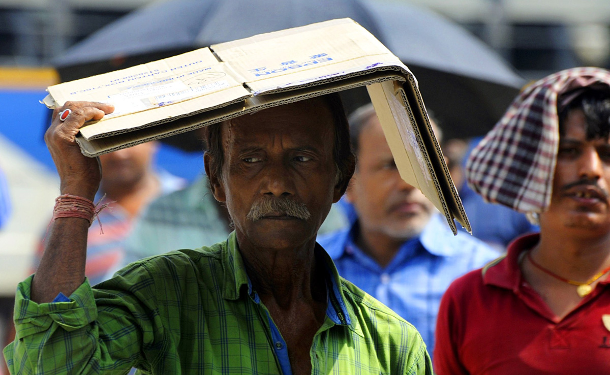 Rajasthan Weather Today: फलोदी में पारा 46 पार, मौसम विभाग ने दी पश्चिमी राजस्थान में हीट वेव की चेतावनी