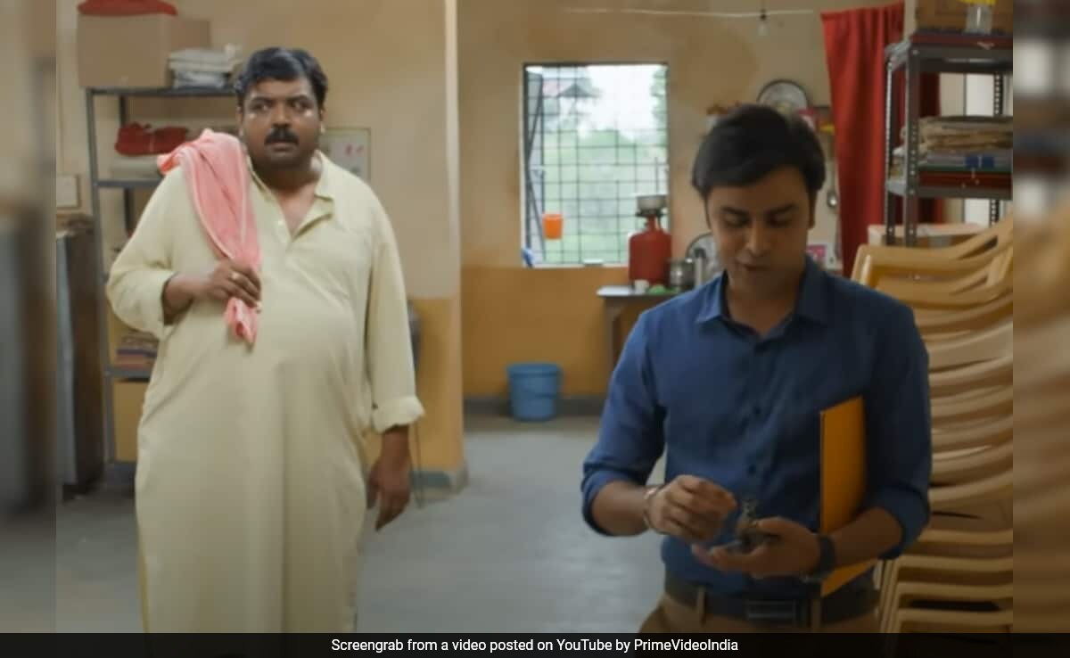 Jitendra Kumar Deconstructs Emotional <i>Panchayat 2</i> Scene With Faisal Malik