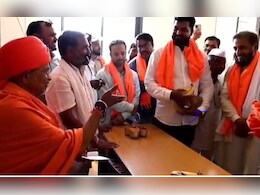 शांतीगिरी महारांजाच्या पाठिंब्यासाठी उमेदवारांची गर्दी, कुणाला मिळणार कौल