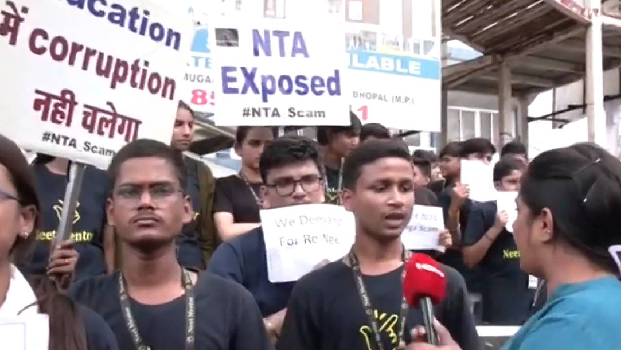 Dharmendra Pradhan EXCLUSIVE: NEET परीक्षा को लेकर शिक्षा मंत्री ने छात्रों  को दिया भरोसा