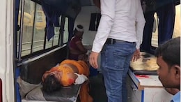 Road Accident: छत्तीसगढ़ में सवारियों से भरी पिकअप फिर पलटी, 40 लोग घायल, 15 की हालत नाजुक