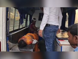 Road Accident: छत्तीसगढ़ में सवारियों से भरी पिकअप फिर पलटी, 40 लोग घायल, 15 की हालत नाजुक Road Accident: छत्तीसगढ़ में सवारियों से भरी पिकअप फिर पलटी, 40 लोग घायल, 15 की हालत नाजुक