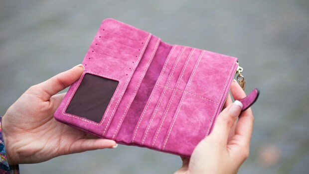 Best Deals On Wallets From Myntra