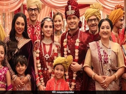 अनुपमा की बहू डिंपी की हुई टीटू से दूसरी शादी, सामने आई तस्वीरें तो फैंस बोले- अब तो #MaAn पर ध्यान दो अनुपमा की बहू डिंपी की हुई टीटू से दूसरी शादी, सामने आई तस्वीरें तो फैंस बोले- अब तो #MaAn पर ध्यान दो