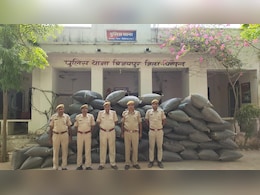 Rajasthan News: राजस्थान पुलिस ने तस्करों के खिलाफ की बड़ी कार्रवाई, 2 करोड़ का डोडा चूरा जब्त Rajasthan News: राजस्थान पुलिस ने तस्करों के खिलाफ की बड़ी कार्रवाई, 2 करोड़ का डोडा चूरा जब्त