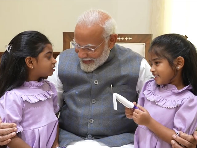 PM Modi Receives Special Welcome From Haryana Governor's Granddaughters