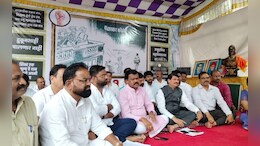 डोंबिवलीतील पेंढारकर कॉलेज विनाअनुदानित करण्याचा घाट, संचालकांच्या फतव्यामुळे नाराजी