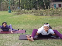 International Yoga Day 2024: बढ़ती बिटिया के लिए बेहद जरूरी हैं ये 5 योगासन, हर दिन करे तो मिलेंगे कमाल के फायदे