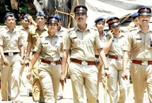 PCS अधिकारी कौन होते हैं? जानें इस पद के लिए कौन सा एग्जाम होता है