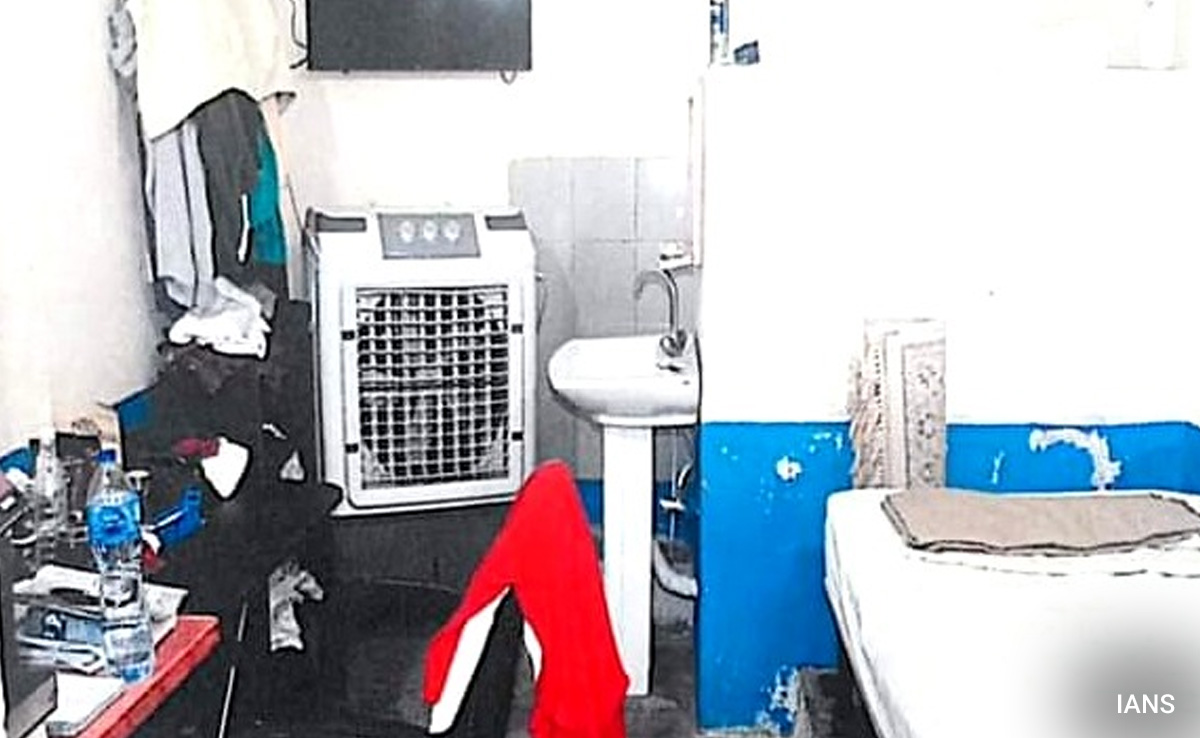 Kitchen, Cooler, TV: Pak Releases Pics, Refutes Imran Khan's 'Death Cell' Claim