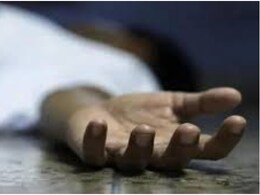 सावत्र आईला 'अम्मी' म्हणण्यास नकार दिला, निर्दयी बापाने मुलाला ठार मारले सावत्र आईला 'अम्मी' म्हणण्यास नकार दिला, निर्दयी बापाने मुलाला ठार मारले