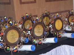 Chhattisgarh: खेल पुरस्कारों के लिए मांगे गए आवेदन, खिलाड़ी, कोच और निर्णायक ऐसे करें अप्लाई Chhattisgarh: खेल पुरस्कारों के लिए मांगे गए आवेदन, खिलाड़ी, कोच और निर्णायक ऐसे करें अप्लाई