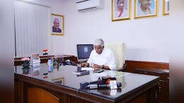 केंद्रीय मंत्री गजेंद्र सिंह शेखावत ने संभाला पदभार, बोले-विकसित भारत बनाने में करेंगे पूरा सहयोग