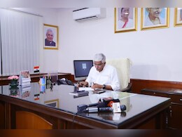 केंद्रीय मंत्री गजेंद्र सिंह शेखावत ने संभाला पदभार, बोले-विकसित भारत बनाने में करेंगे पूरा सहयोग