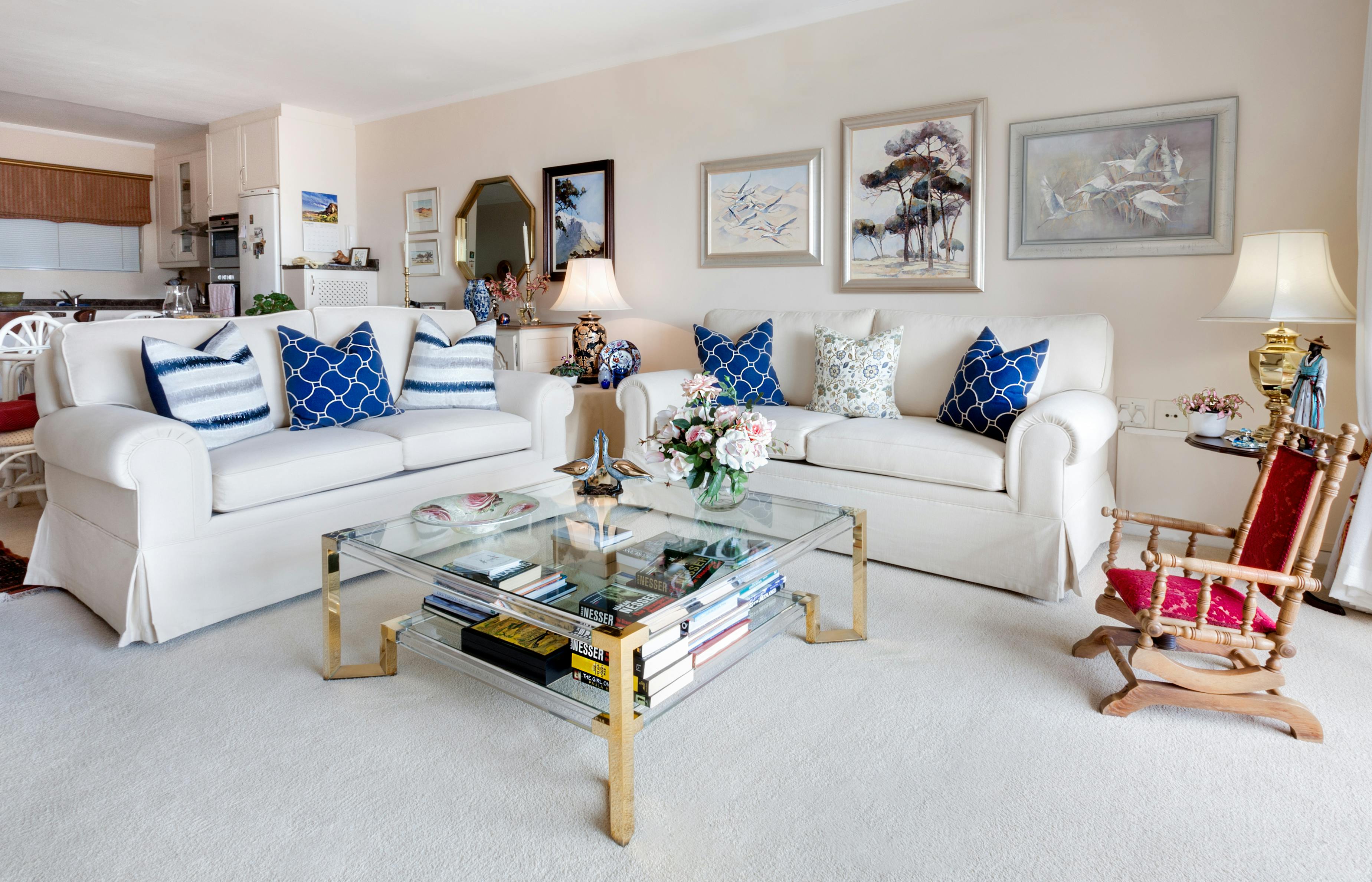 Home Decor: Framing Moments In Style