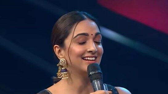 कियारा आडवाणी की सिंगिंग सुन कर लेंगे तौबा, भूल जाएंगे चाहत फतेह अली खान बदो बदी