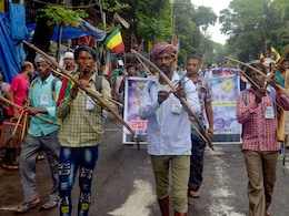 कौन है बंगाल का मतुआ समुदाय? जिसने बिगाड़ा BJP का 'खेला', चल गई ममता की 'चाल' कौन है बंगाल का मतुआ समुदाय? जिसने बिगाड़ा BJP का 'खेला', चल गई ममता की 'चाल'